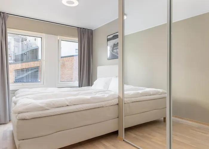 With Stunning View Over Bryggen 卑爾根